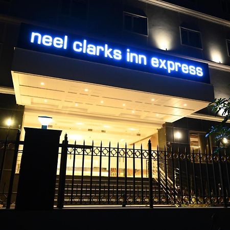 Neel Clarks Inn Express アーグラ エクステリア 写真