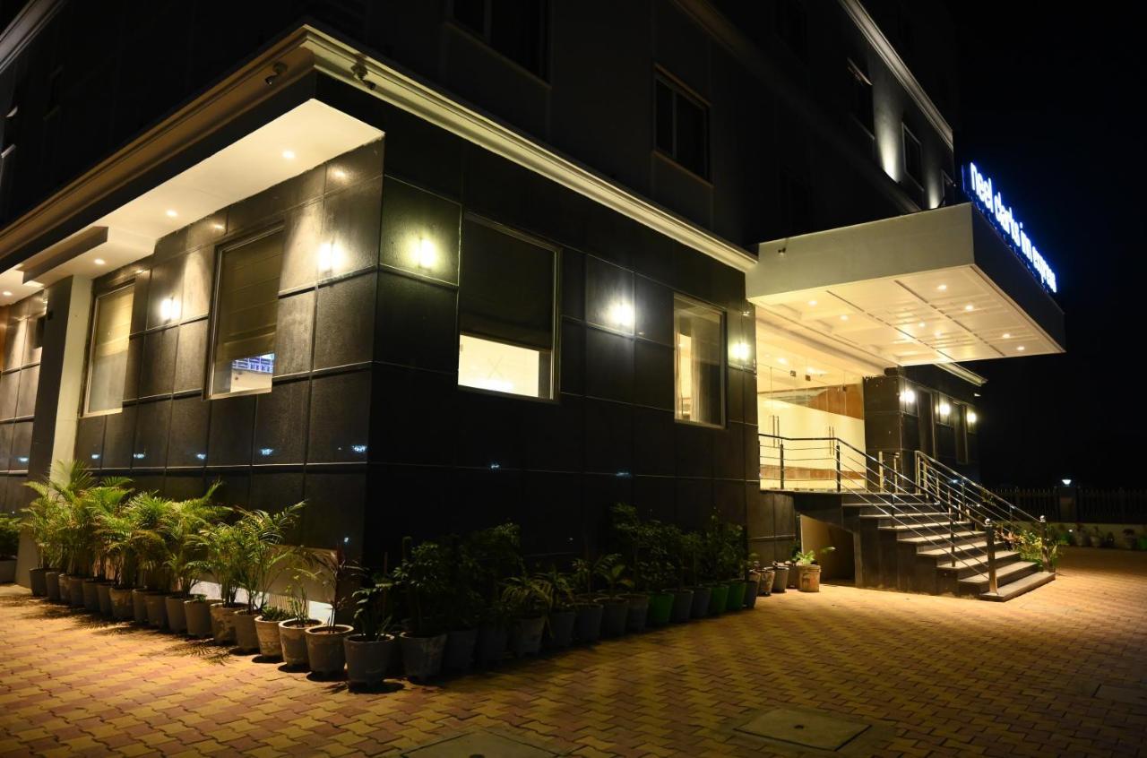 Neel Clarks Inn Express アーグラ エクステリア 写真
